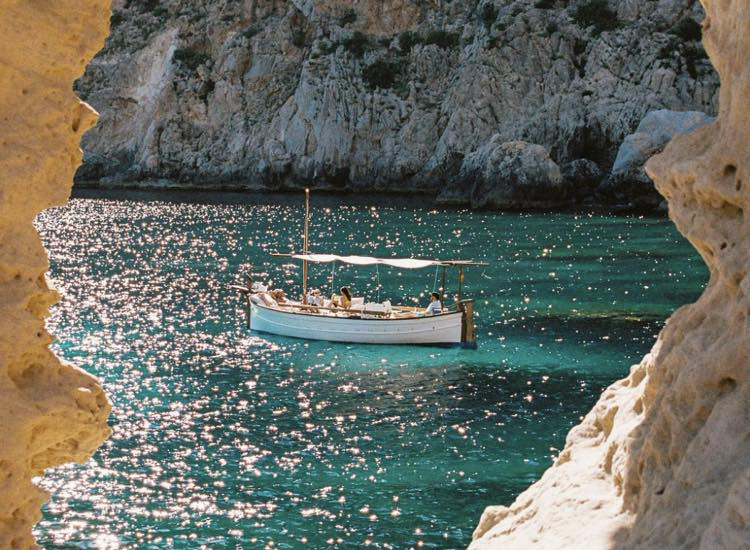 IBZNFT - The future of luxury travel: a modern-day digital membership to a real-world club - launches April 2023 3 IBZNFT2