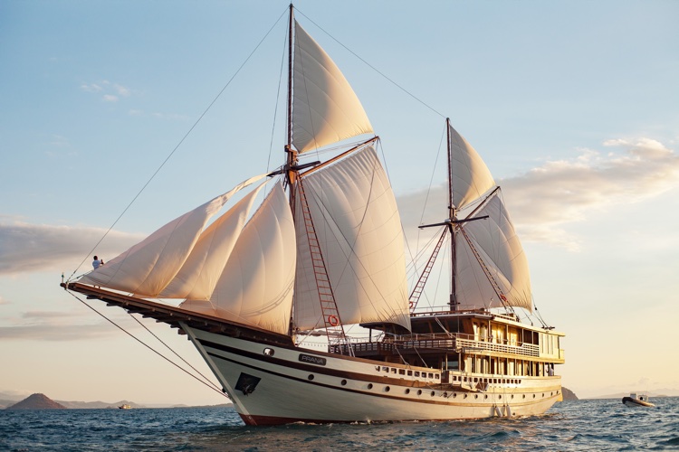 Why Misool is 2026’s world’s best diving destination: Atzaró Collection unveils Raja Ampat’s iconic dive sites for World Oceans Day 2026 3 Prana by Atzaro Yacht Onboard 72